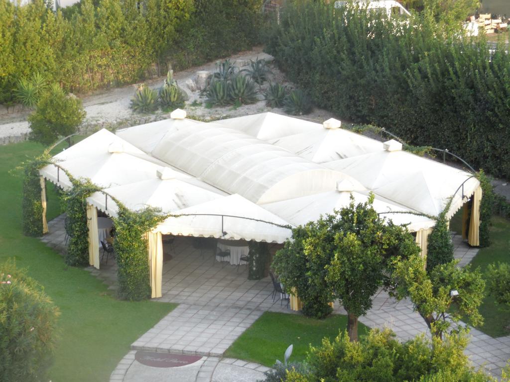 Hotel Parco Castellammare di Stabia Extérieur photo