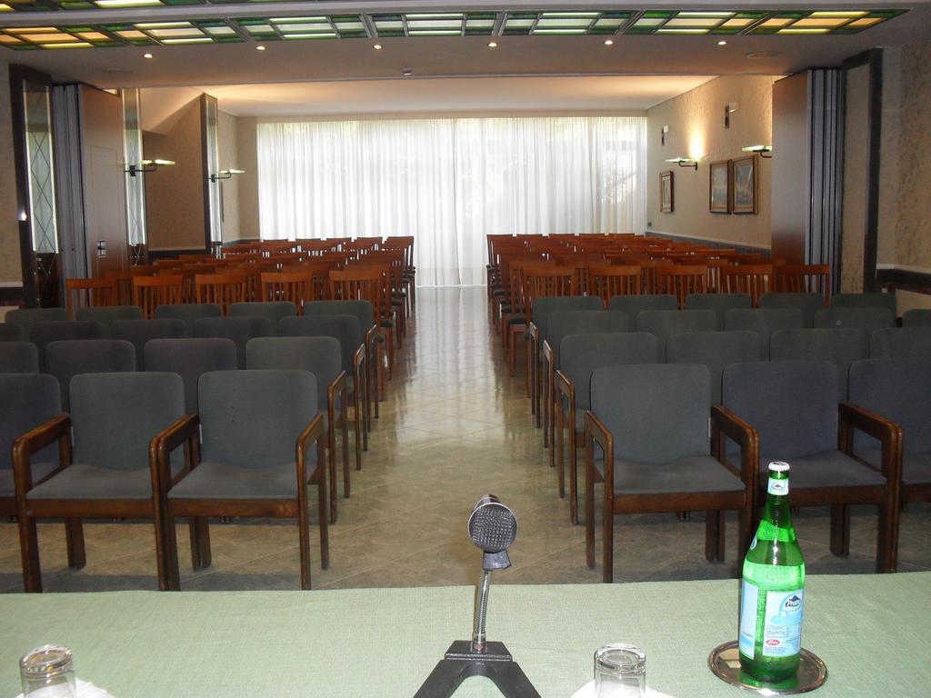 Hotel Parco Castellammare di Stabia Extérieur photo