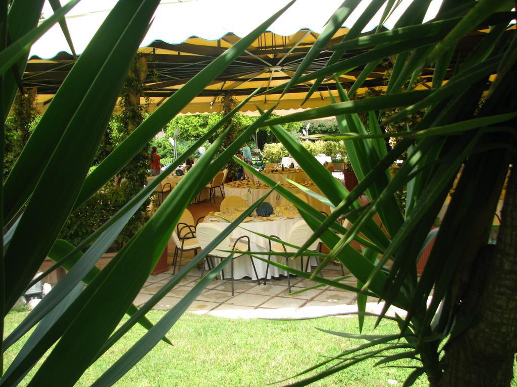 Hotel Parco Castellammare di Stabia Extérieur photo